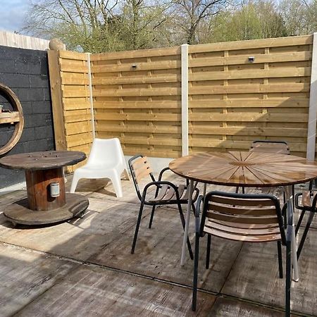 La Grange Eiffel Appartement Cosy Avec Parking Ferme Et Terrasse Wood Coutiches Exterior foto